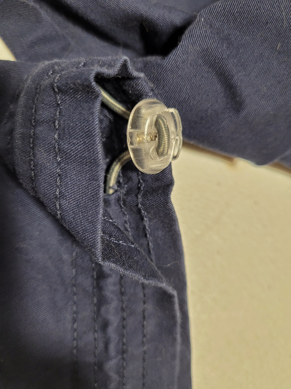 koi Men's Navy Medical Scrub Top and Cargo Pants - Picture 8 of 8